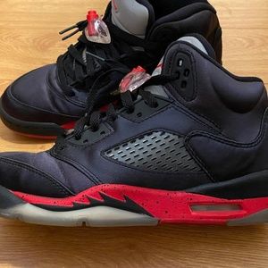 Jordan’s retro 5